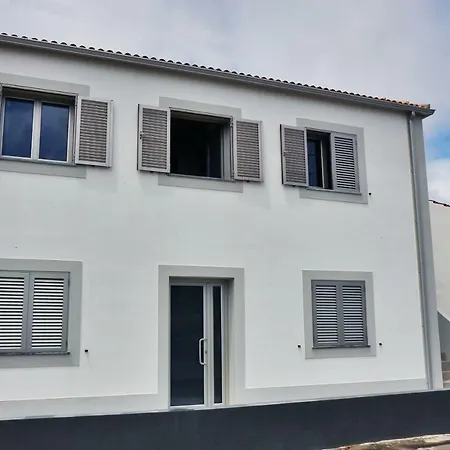 Casas Do Pinheiro Cedros